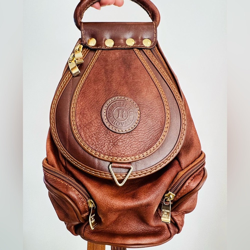 Vintage Genuine leather backpack/shoulder bag